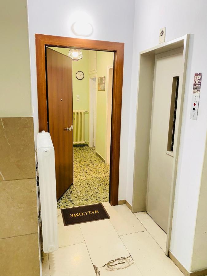 Studio 32m2 Nefitou Metaxa Atenas Exterior foto